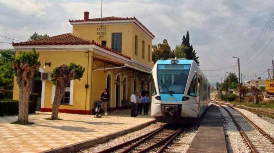 Πελοπόννησος | Το τρένο “σφυρίζει” ξανά μέσα στο 2021