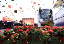 ΚΙΝΑ: Εγκαίνια γραμμής τραμ χωρίς εναέρια γραμμή επαφής